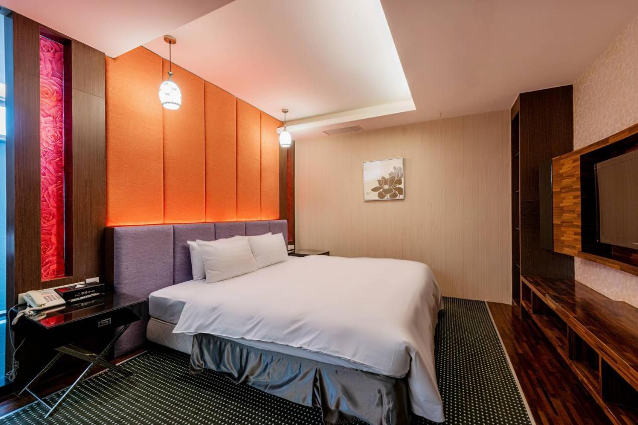 Shianghu Boutique Hotel Kota Chiayi Bagian luar foto