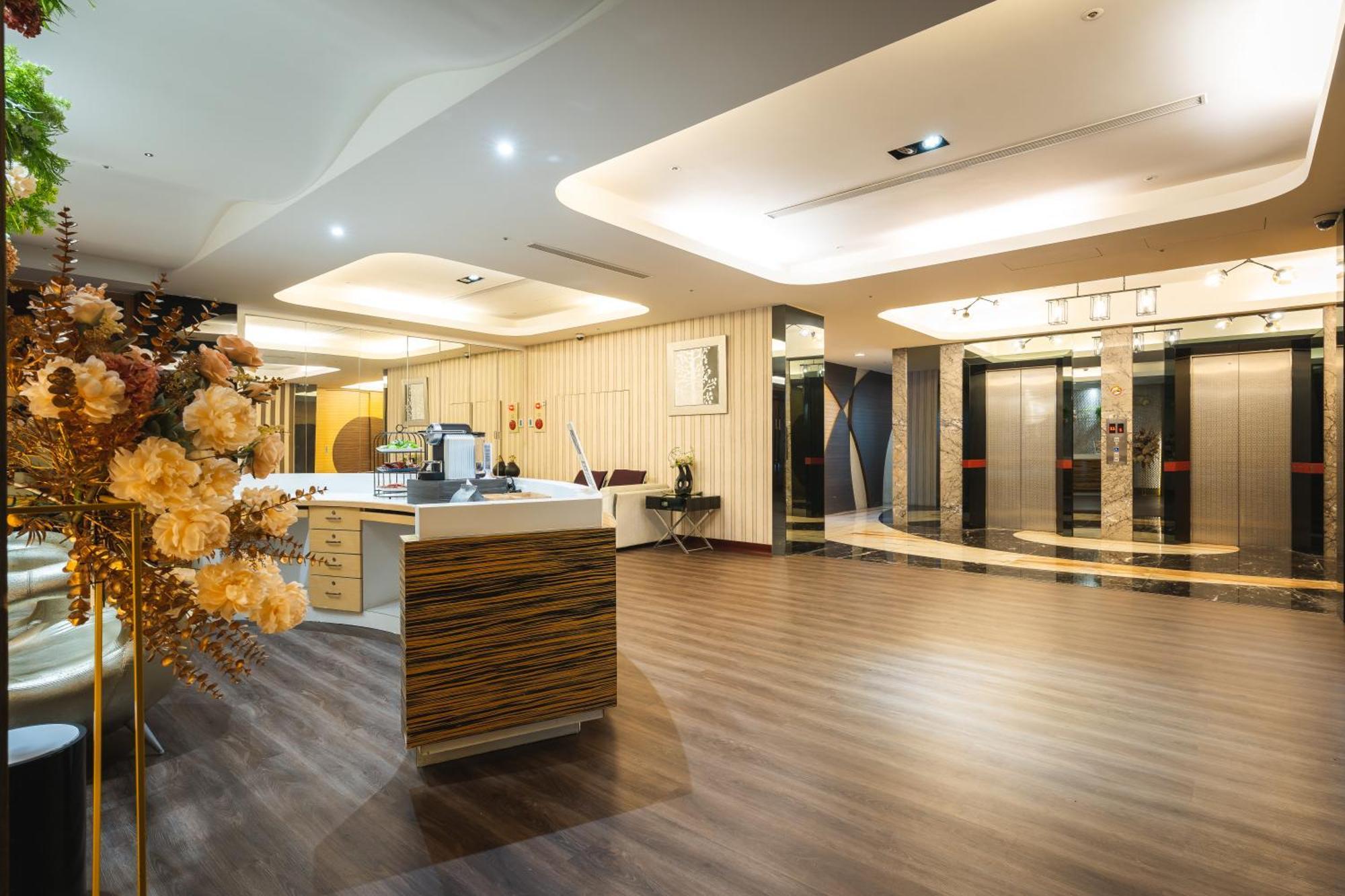 Shianghu Boutique Hotel Kota Chiayi Bagian luar foto