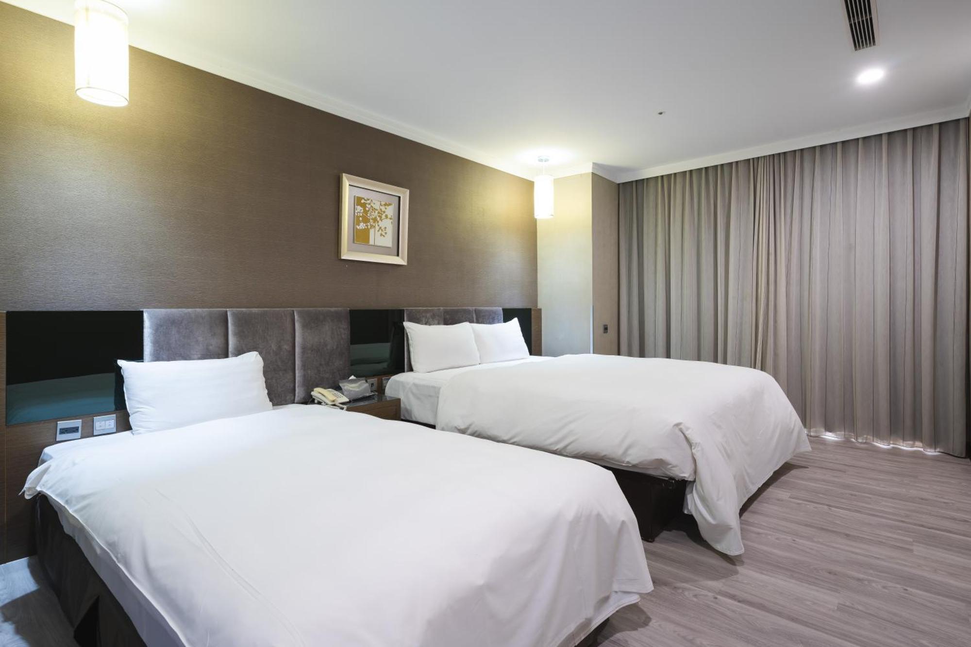 Shianghu Boutique Hotel Kota Chiayi Bagian luar foto
