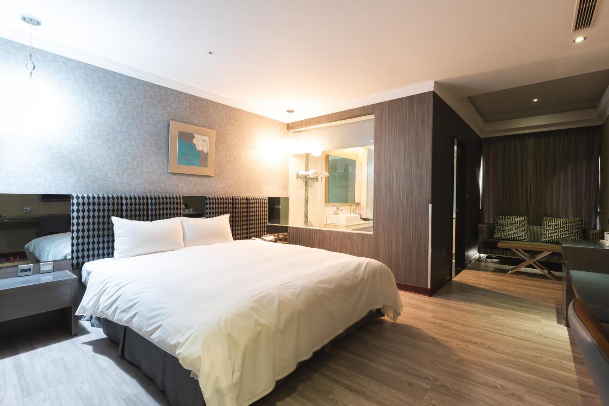 Shianghu Boutique Hotel Kota Chiayi Bagian luar foto